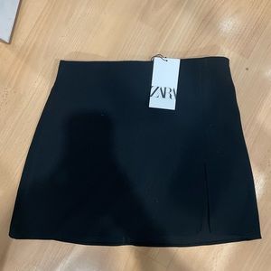 Zara Black Mini Skirt with Small Slit